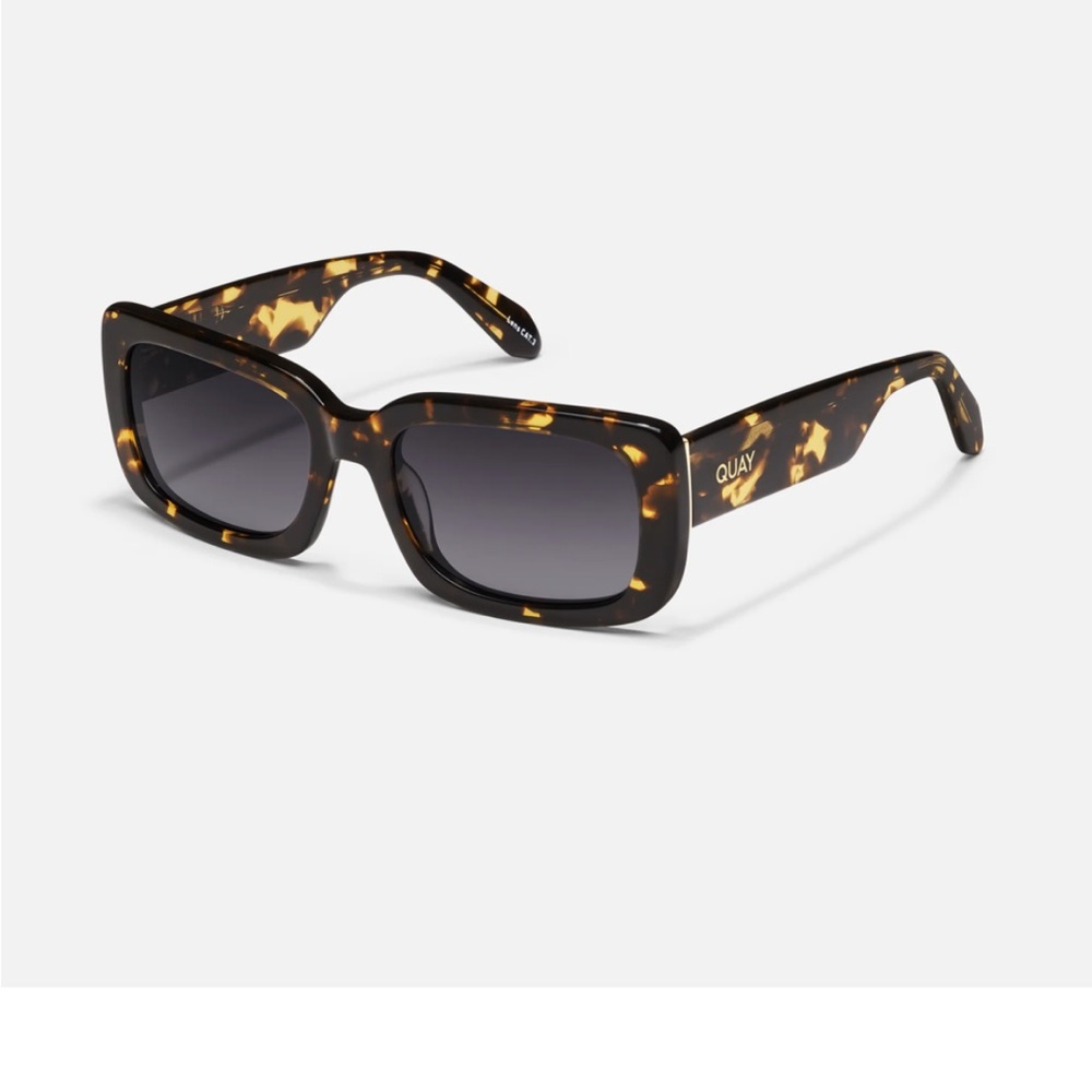 Quay sunglasses Yada Yada